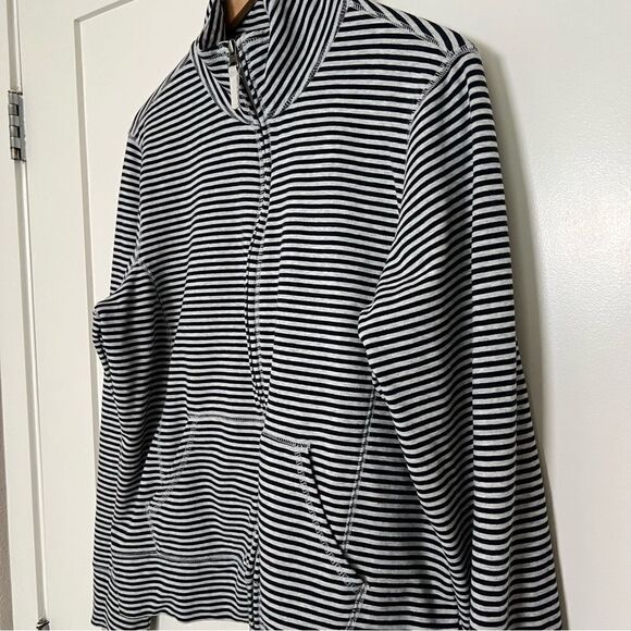 LL Bean Sweatshirt Womens Large White Blue Stripe Full Zip Stretch Outdoor Soft - Picture 4 of 13